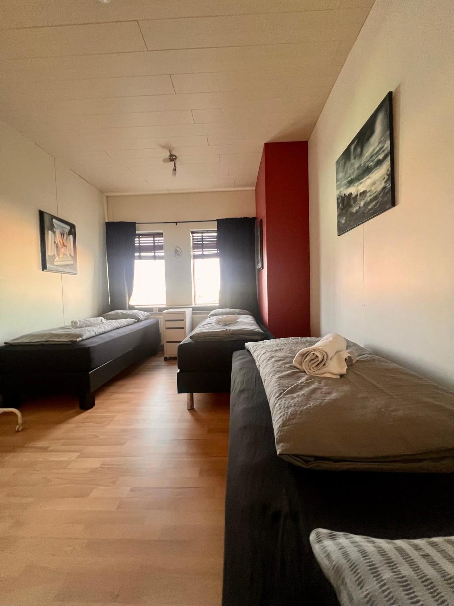 Fisherinn Guesthouse Stokkseyri Bagian luar foto