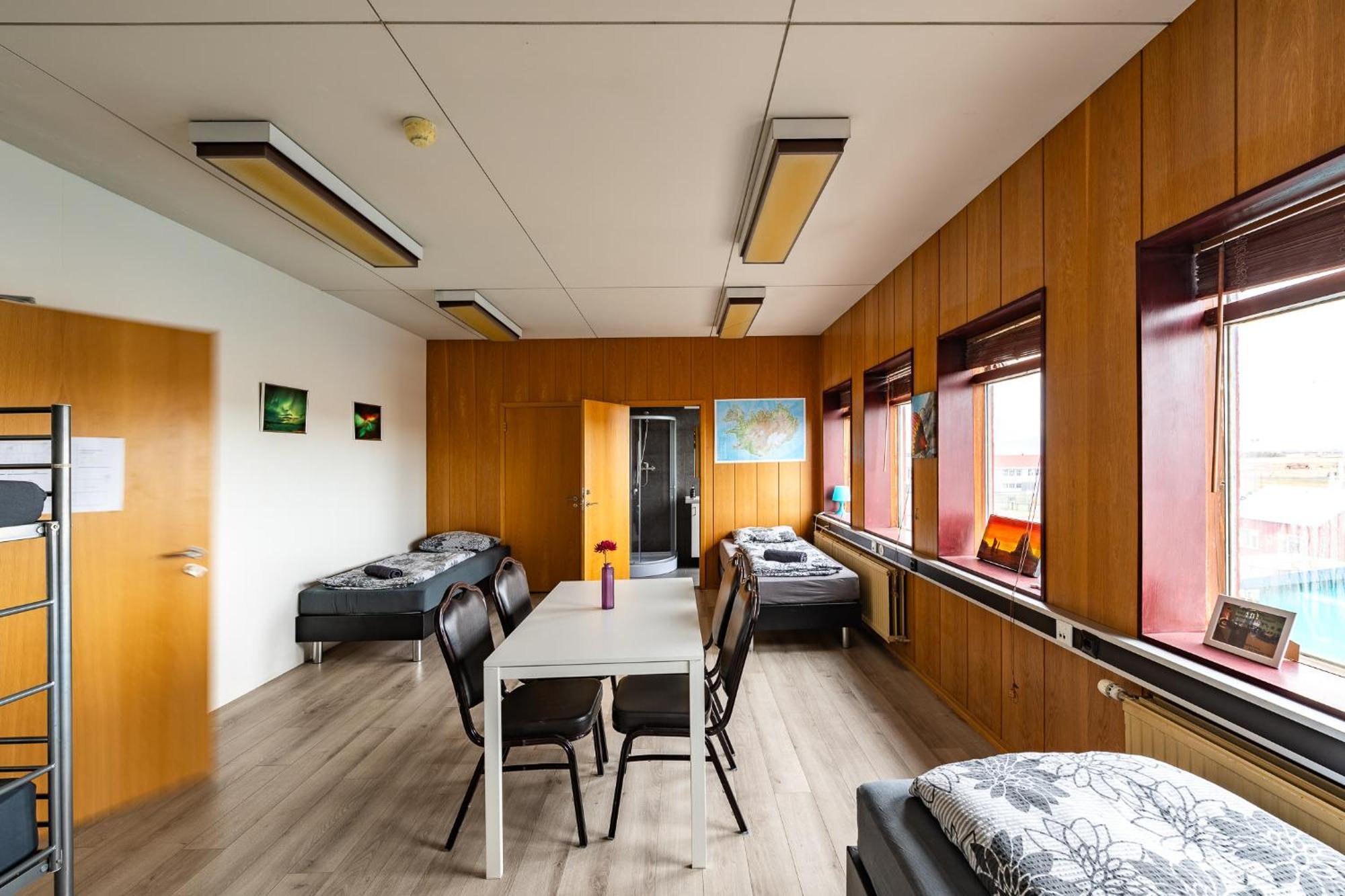 Fisherinn Guesthouse Stokkseyri Bagian luar foto